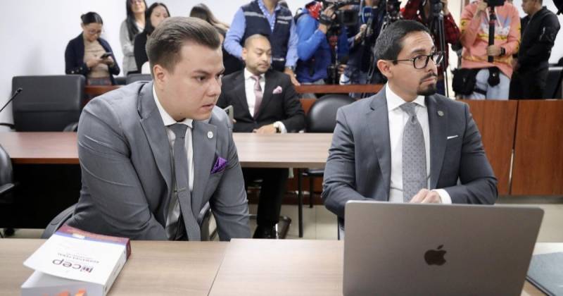 La defensa de Ronny Aleaga no se presentó a la audiencia porque ingresó un certificado médico de una intervención dental / Foto: EFE